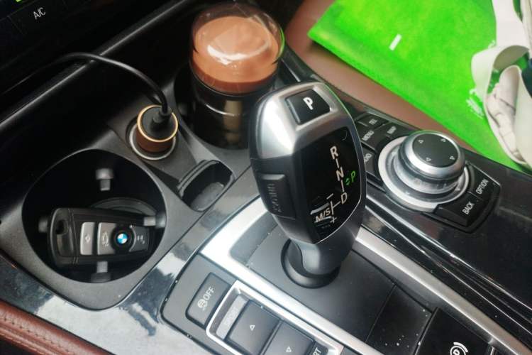 Used BMW 5 Series 2017 520Li Elegant Edition Gear Lever