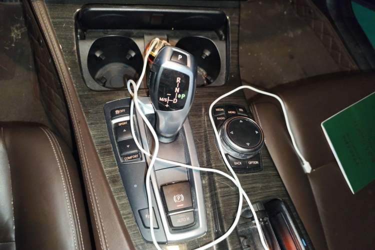 Used BMW 5 Series 2017 525Li Luxury Design Package Gear Lever