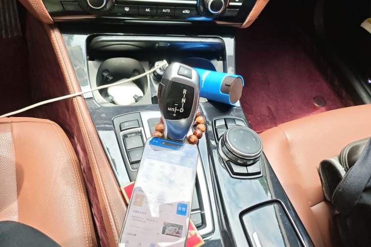 Used BMW 5 Series 2017 520Li Elegant Edition Gear Lever