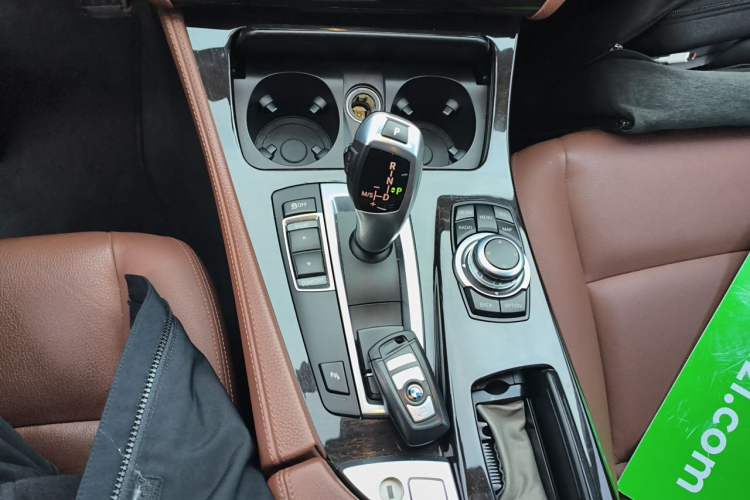 Used BMW 5 Series 2017 525Li Leading Model Gear Lever