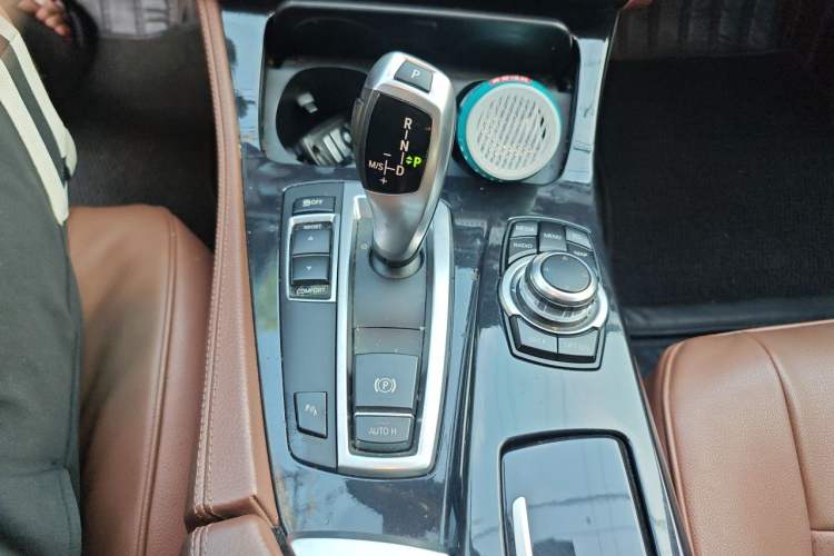 Used BMW 5 Series 2017 520Li Elegant Edition Gear Lever