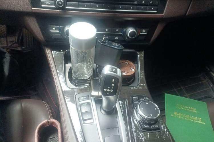 Used BMW 5 Series 2017 525Li Luxury Design Package Gear Lever