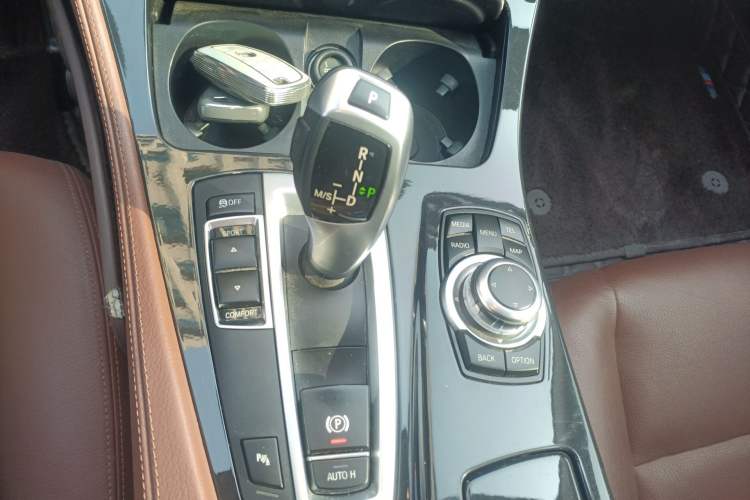 Used BMW 5 Series 2017 520Li Elegant Edition Gear Lever