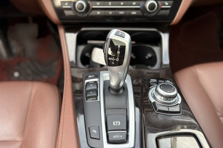 Used BMW 5 Series 2017 525Li Leading Model Gear Lever