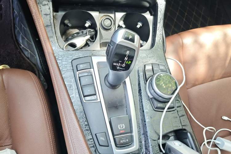 Used BMW 5 Series 2017 520Li Elegant Edition Gear Lever