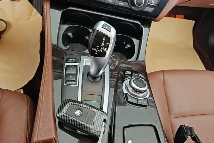 Used BMW 5 Series 2017 525Li Leading Model Gear Lever