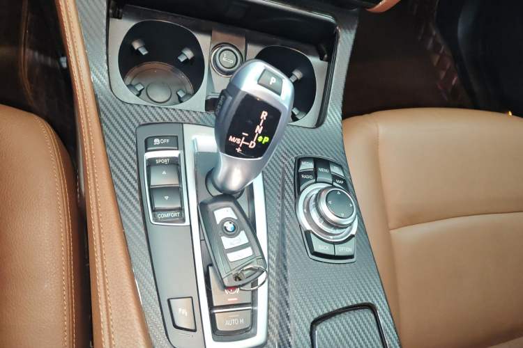 Used BMW 5 Series 2017 525Li Leading Model Gear Lever