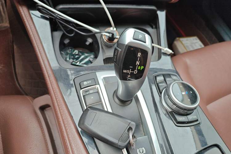 Used BMW 5 Series 2017 520Li Elegant Edition Gear Lever