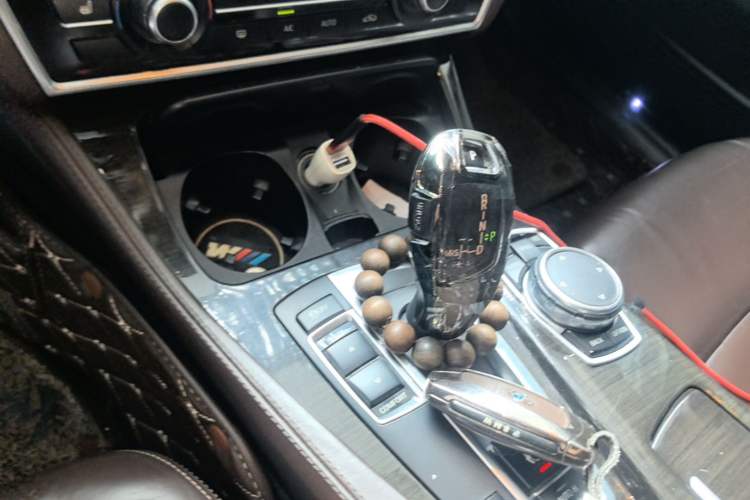Used BMW 5 Series 2017 525Li Luxury Design Package Gear Lever