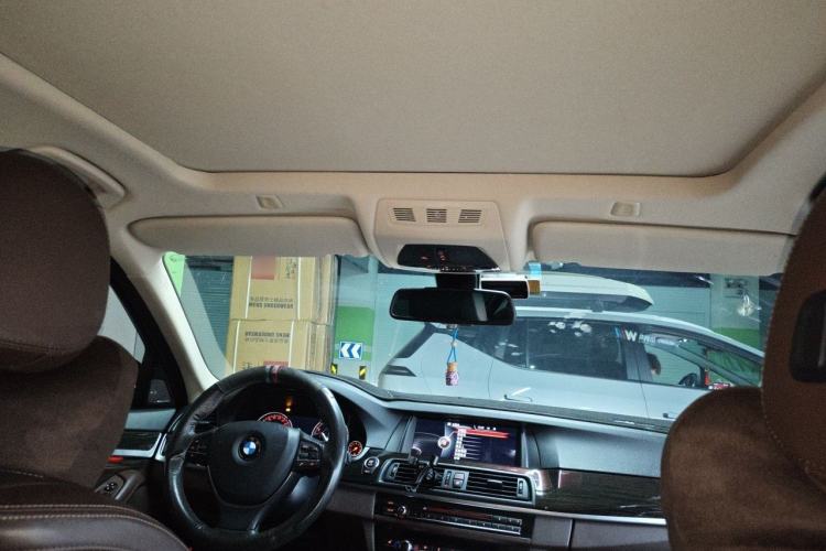 Used BMW 5 Series 2017 525Li Luxury Design Package Headliner