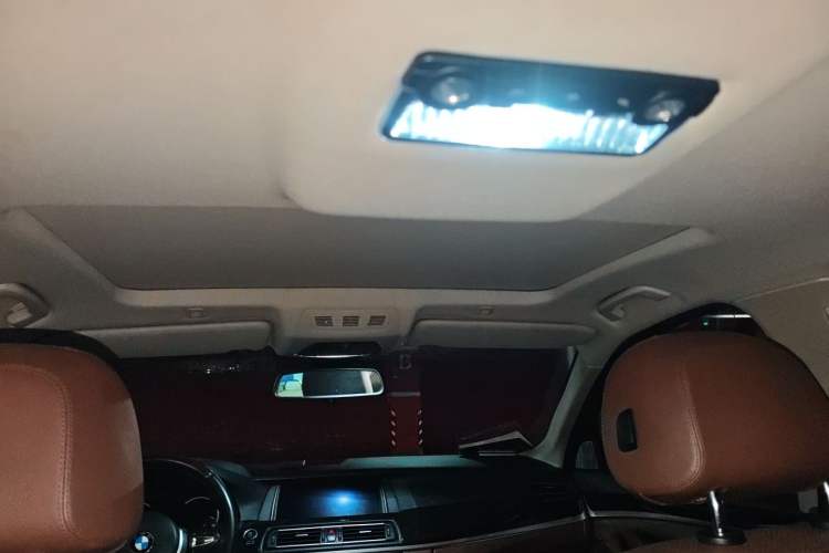 Used BMW 5 Series 2017 528Li Leading Model Headliner