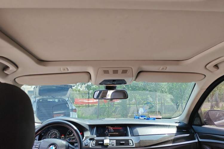 Used BMW 5 Series 2017 525Li Luxury Design Package Headliner