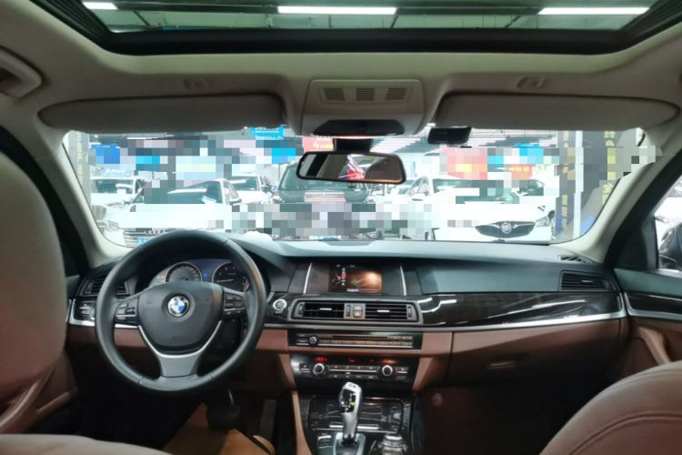 Used BMW 5 Series 2017 525Li Leading Model Headliner