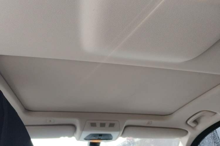 Used BMW 5 Series 2017 525Li Luxury Design Package Headliner