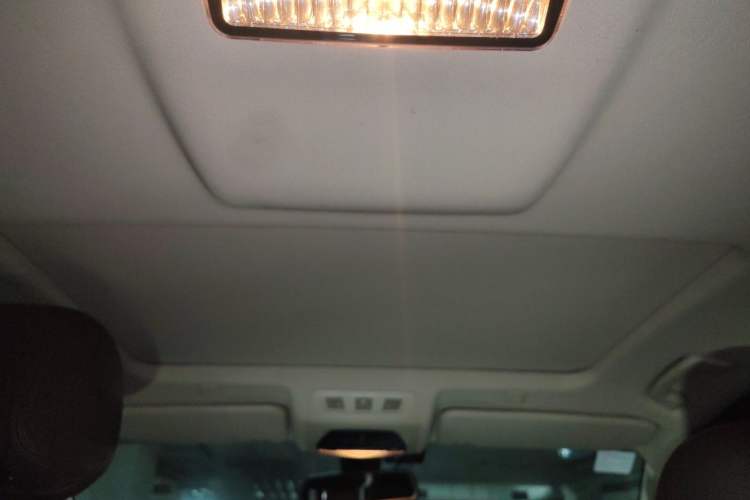 Used BMW 5 Series 2017 525Li Luxury Design Package Headliner