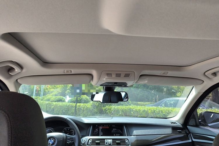 Used BMW 5 Series 2017 525Li Luxury Design Package Headliner