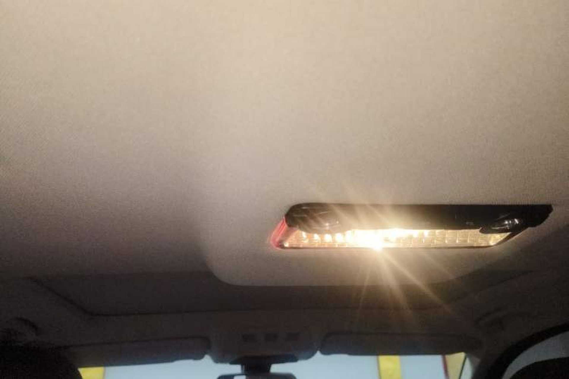 Used BMW 5 Series 2017 525Li Leading Model Headliner