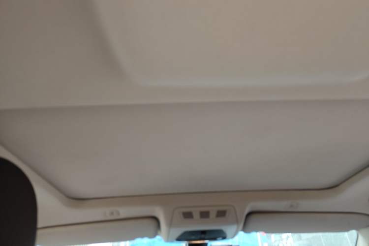 Used BMW 5 Series 2017 525Li Luxury Design Package Headliner