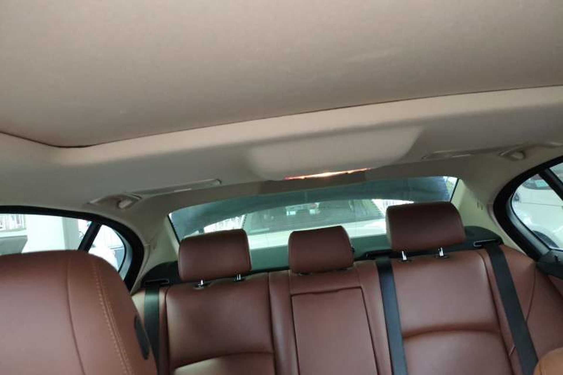 Used BMW 5 Series 2017 525Li Leading Model Headliner