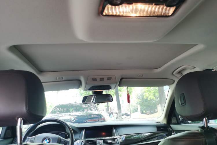 Used BMW 5 Series 2017 525Li Luxury Design Package Headliner