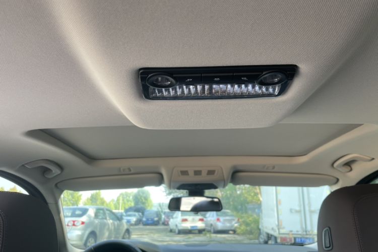 Used BMW 5 Series 2017 525Li Luxury Design Package Headliner