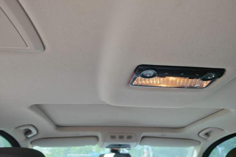 Used BMW 5 Series 2017 525Li Luxury Design Package Headliner