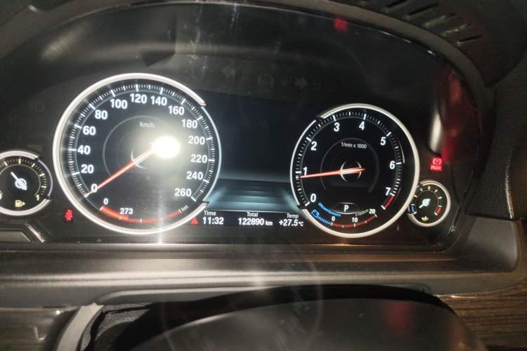 Used BMW 5 Series 2017 525Li Luxury Design Package Instrument Cluster