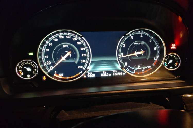 Used BMW 5 Series 2017 525Li Luxury Design Package Instrument Cluster
