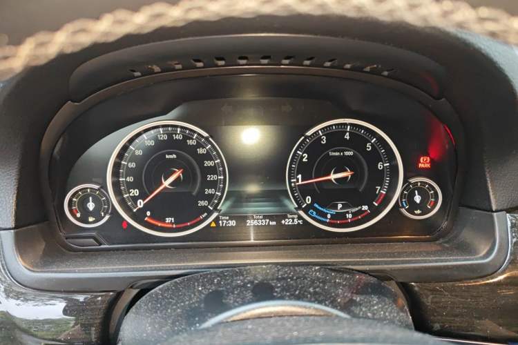 Used BMW 5 Series 2017 525Li Luxury Design Package Instrument Cluster