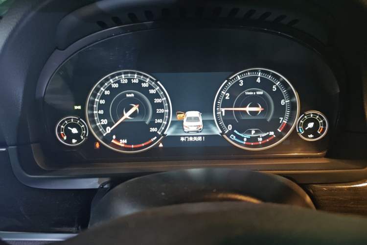 Used BMW 5 Series 2017 525Li Luxury Design Package Instrument Cluster