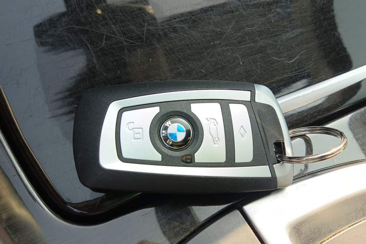 Used BMW 5 Series 2017 525Li Luxury Design Package Interior 1
