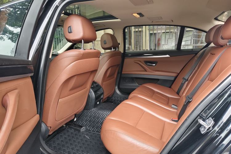 Used BMW 5 Series 2017 520Li Elegant Edition Interior 4