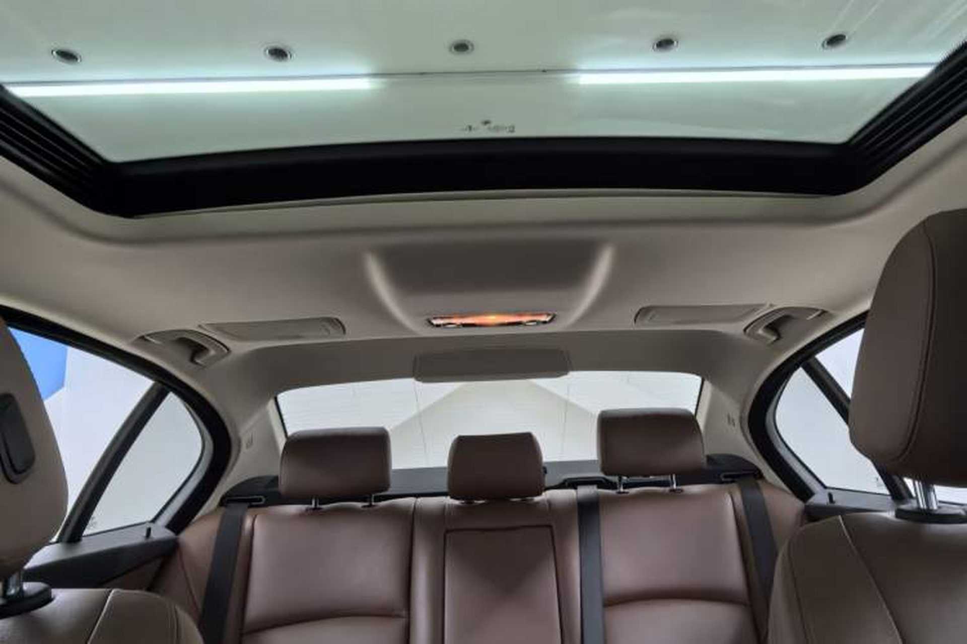 Used BMW 5 Series 2017 525Li Leading Model Interior 6