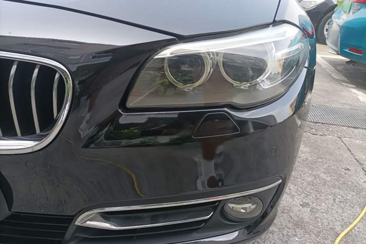 Used BMW 5 Series 2017 525Li Luxury Design Package Left Front Headlight
