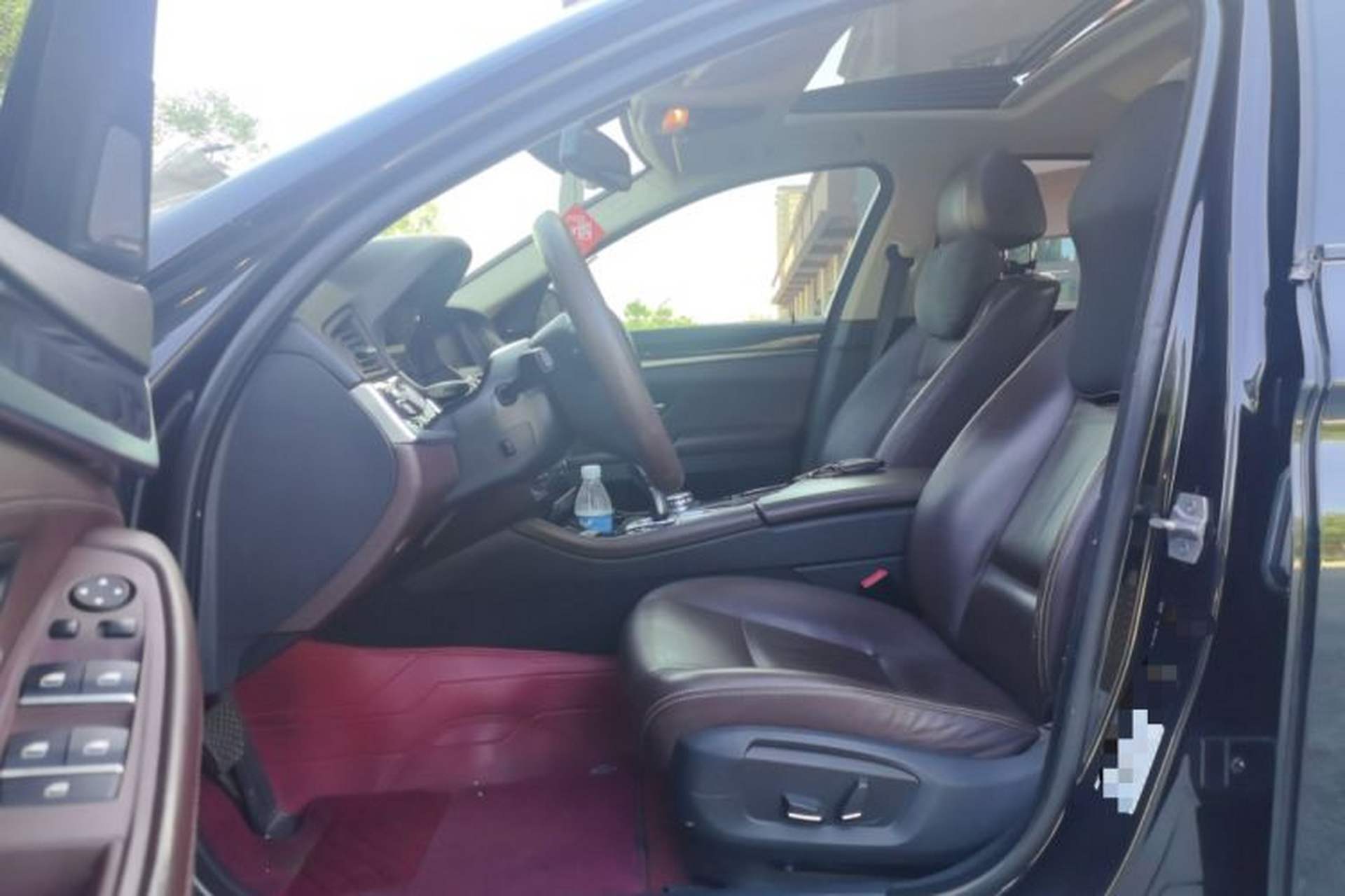 Used BMW 5 Series 2017 525Li Luxury Design Package Left Front Seat