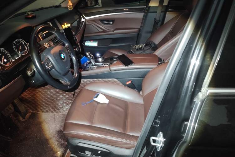 Used BMW 5 Series 2017 525Li Luxury Design Package Left Front Seat
