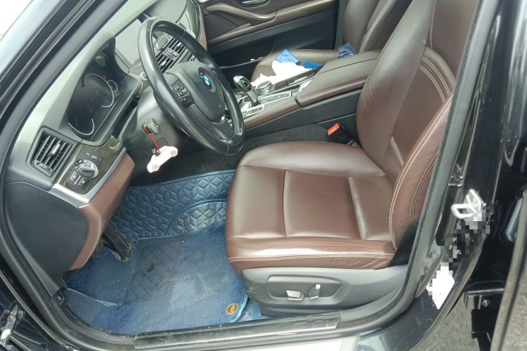 Used BMW 5 Series 2017 525Li Luxury Design Package Left Front Seat