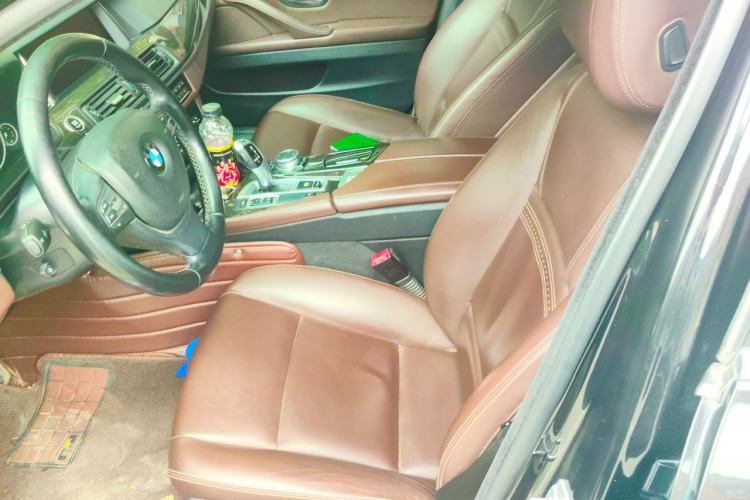 Used BMW 5 Series 2017 525Li Luxury Design Package Left Front Seat