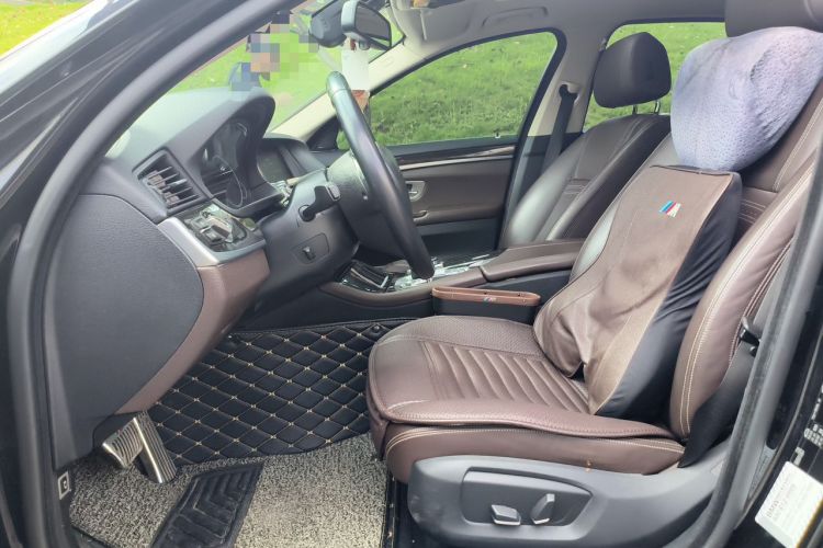 Used BMW 5 Series 2017 525Li Luxury Design Package Left Front Seat