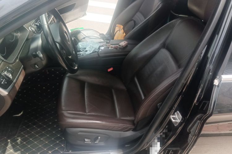 Used BMW 5 Series 2017 525Li Luxury Design Package Left Front Seat