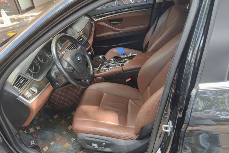 Used BMW 5 Series 2017 525Li Leading Model Left Front Seat
