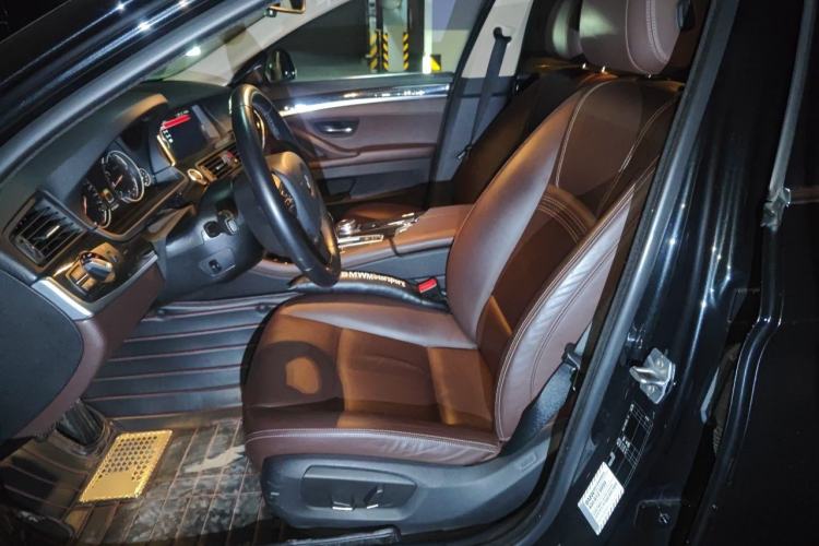 Used BMW 5 Series 2017 525Li Luxury Design Package Left Front Seat