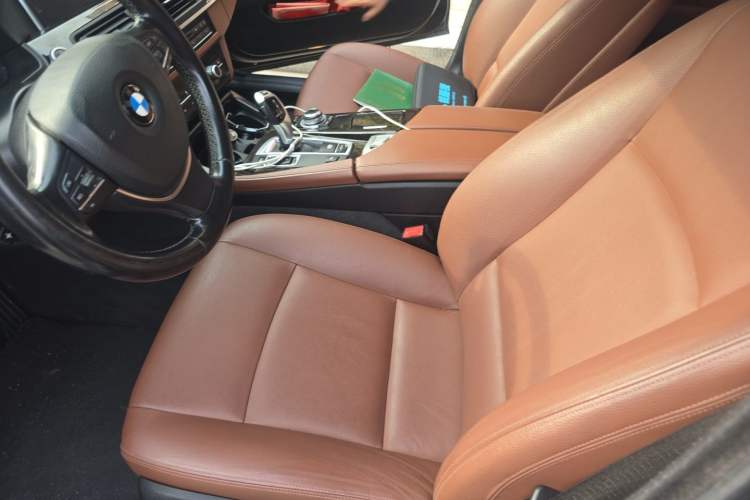 Used BMW 5 Series 2017 525Li Leading Model Left Front Seat