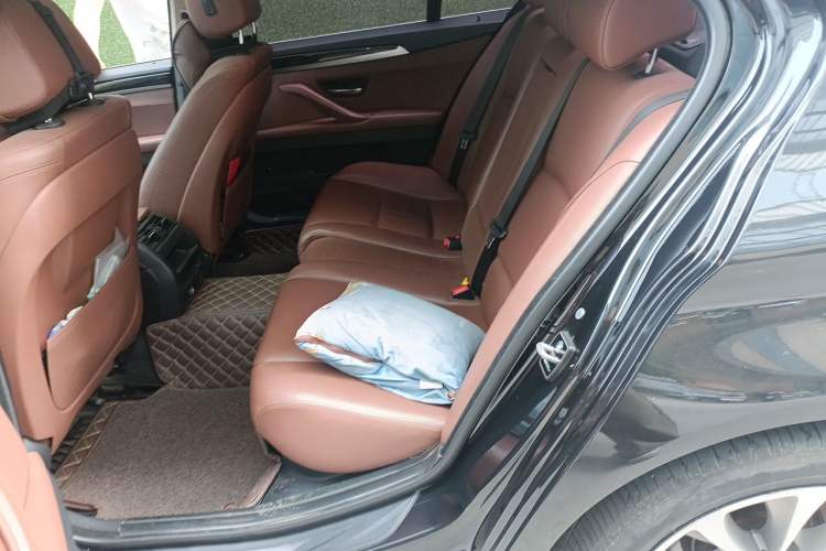 Used BMW 5 Series 2017 525Li Leading Model Left Rear Seat