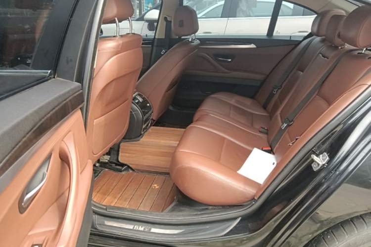 Used BMW 5 Series 2017 525Li Leading Model Left Rear Seat