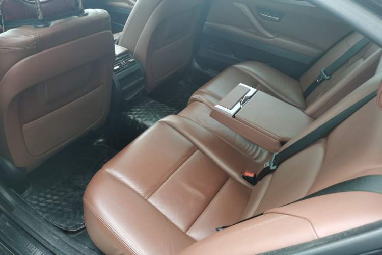 Used BMW 5 Series 2017 525Li Leading Model Left Rear Seat
