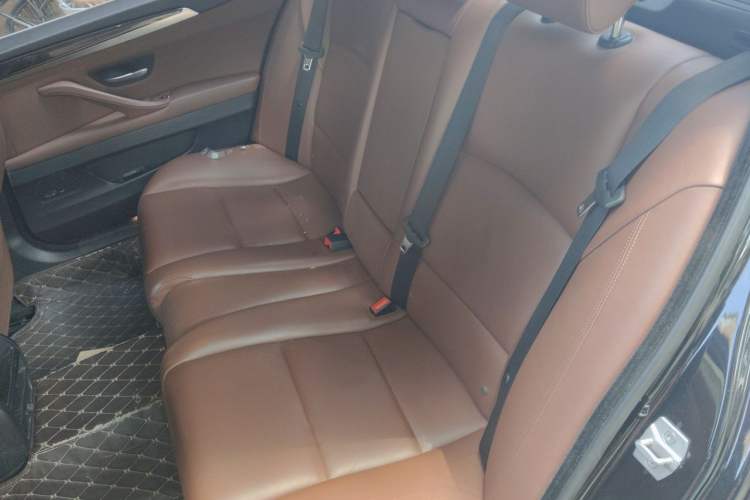Used BMW 5 Series 2017 525Li Leading Model Left Rear Seat