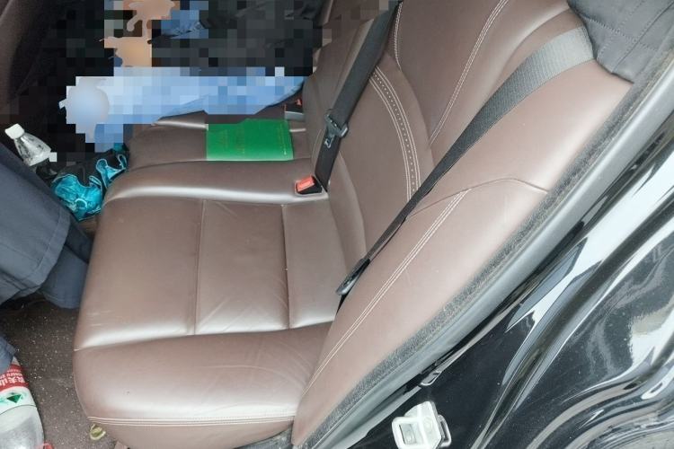 Used BMW 5 Series 2017 525Li Luxury Design Package Left Rear Seat