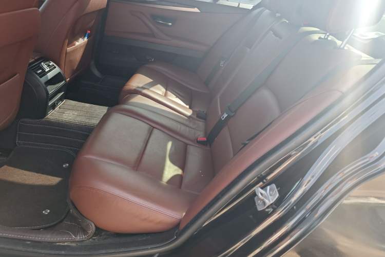 Used BMW 5 Series 2017 525Li Leading Model Left Rear Seat