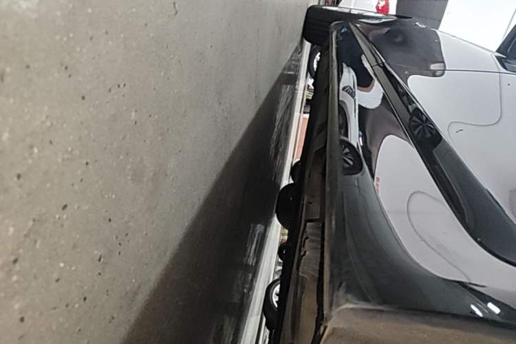 Used BMW 5 Series 2017 520Li Elegant Edition Left Side Sill